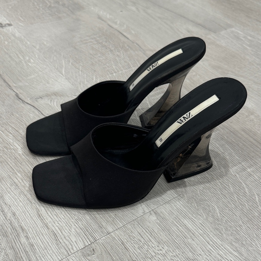 Black Women's Zara Mules